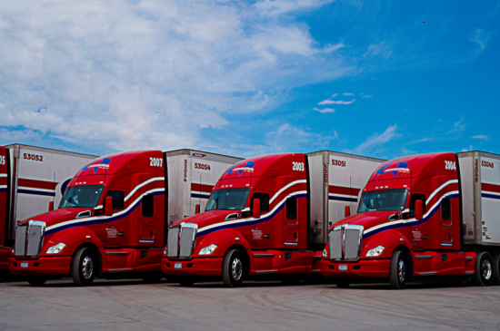 Autotransporte mantiene estímulos fiscales del SAT durante 2026